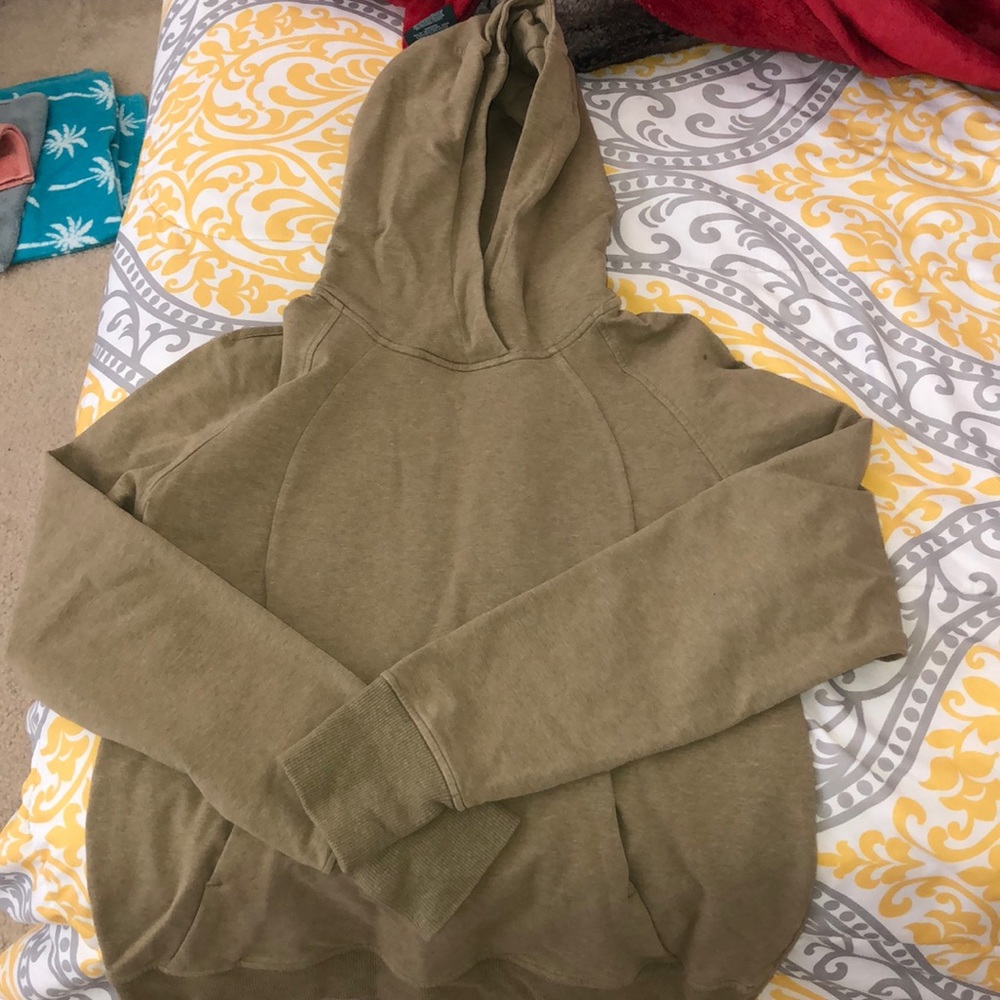 Army green lululemon scuba hoodie